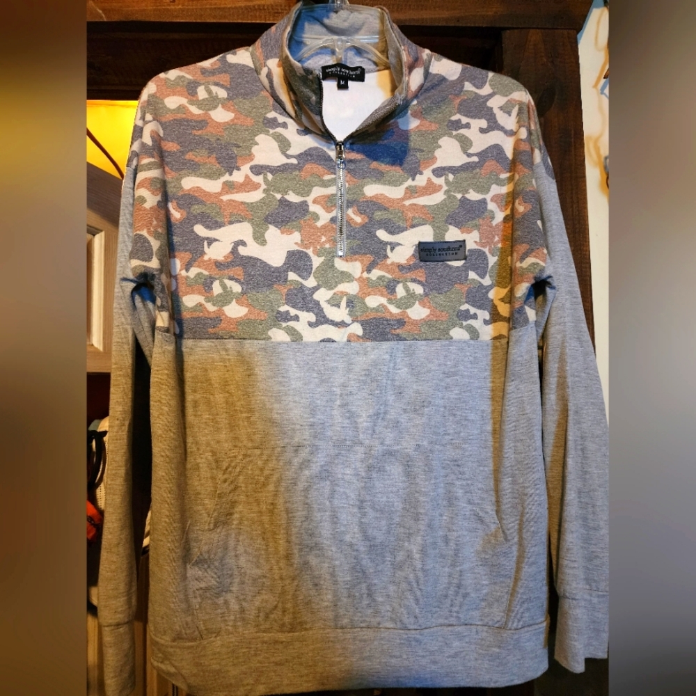 Sz Medium Simply Southern Top